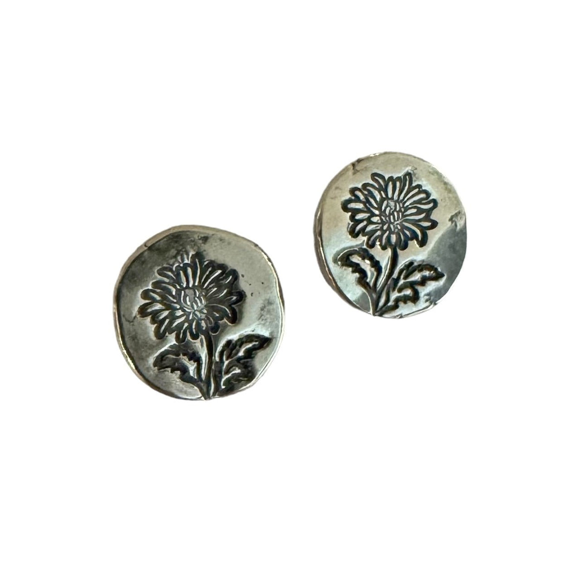 Earrings - Studs - Chrysanthemum - Gift & Gather