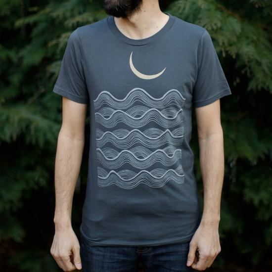 Mens Tee - Full Fathoms Moon & Ocean Waves - Asphalt Gray - Gift & Gather