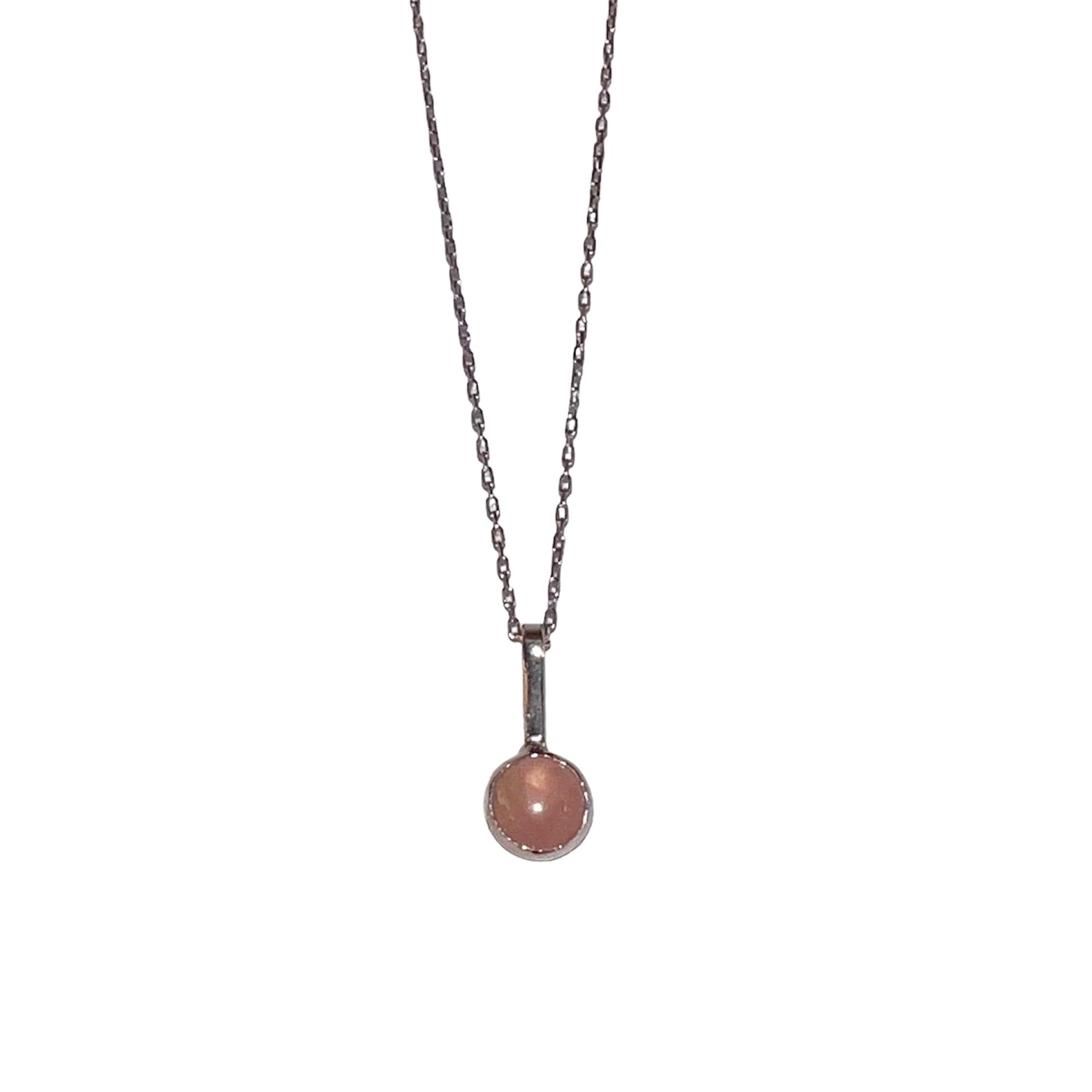 Necklace - Round With Stone - Gift & Gather